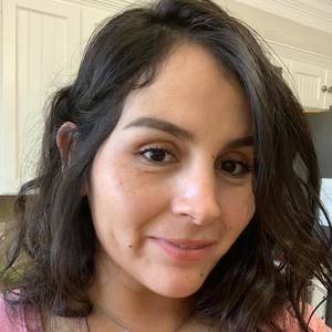 Meet your Posher, Mayra